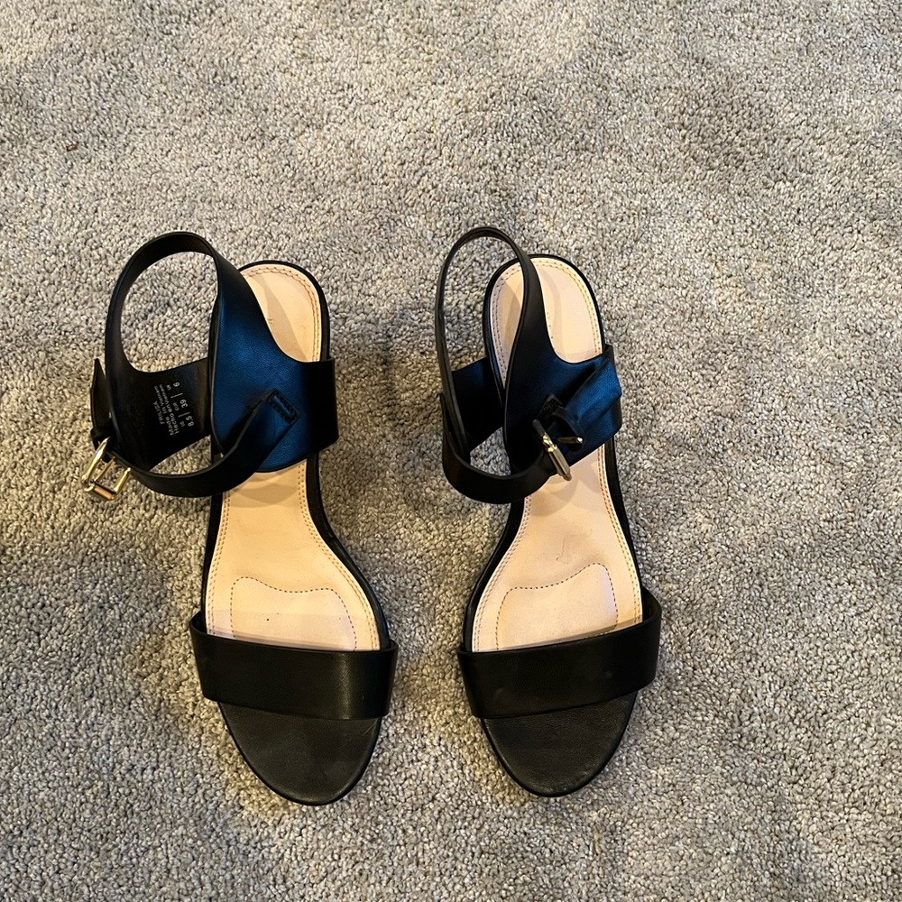 Kelly & Katie block heels